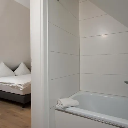 Holiday home Leos Hues