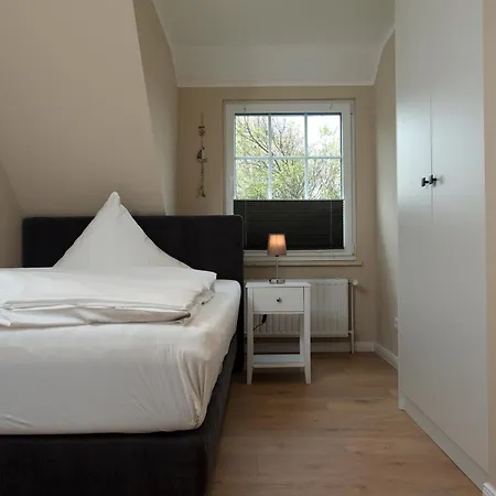 Holiday home Leos Hues *