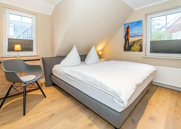 Leos Hues Westerland