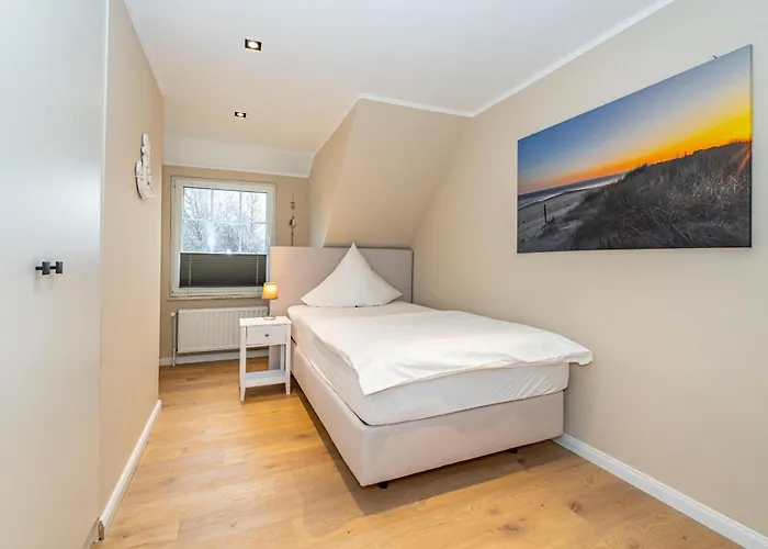 Leos Hues Westerland